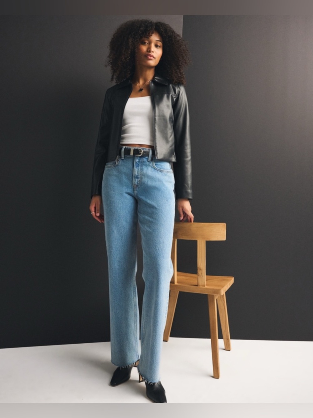 Abercrombie & Fitch Curve Love High Rise 90’s Relaxed Jeans - Medium // 28 LONG - Picture 9 of 14